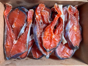 Картофель «Бруто» черный перец 130 гр.: Стейк дикого лосося 