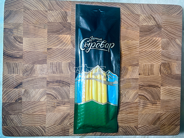 Сыр 60 гр ГОРНЫЙ СЫРОВАР (Балыковый копчёный) в Воткинске